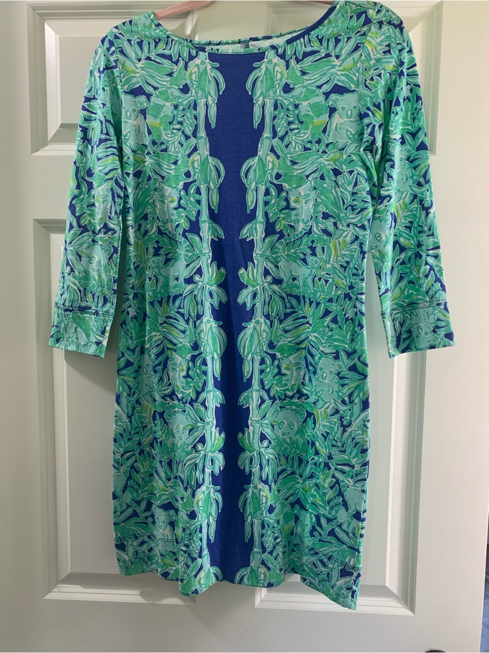 Lilly Pulitzer Gold Script on Blue, Aqua & Mint Print